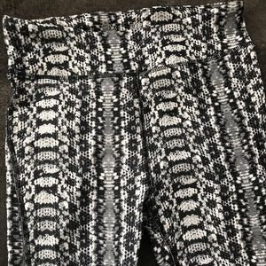 Under Armour Pants - Under Armour snake skin compression tights Under Armour Pants - Under Armour snake skin compression tights